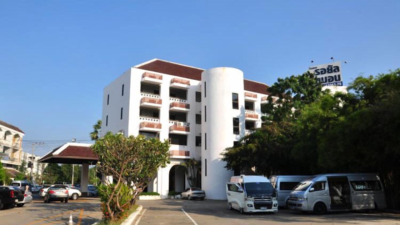 Photo of Outdoor in Khlong Kra Saeng