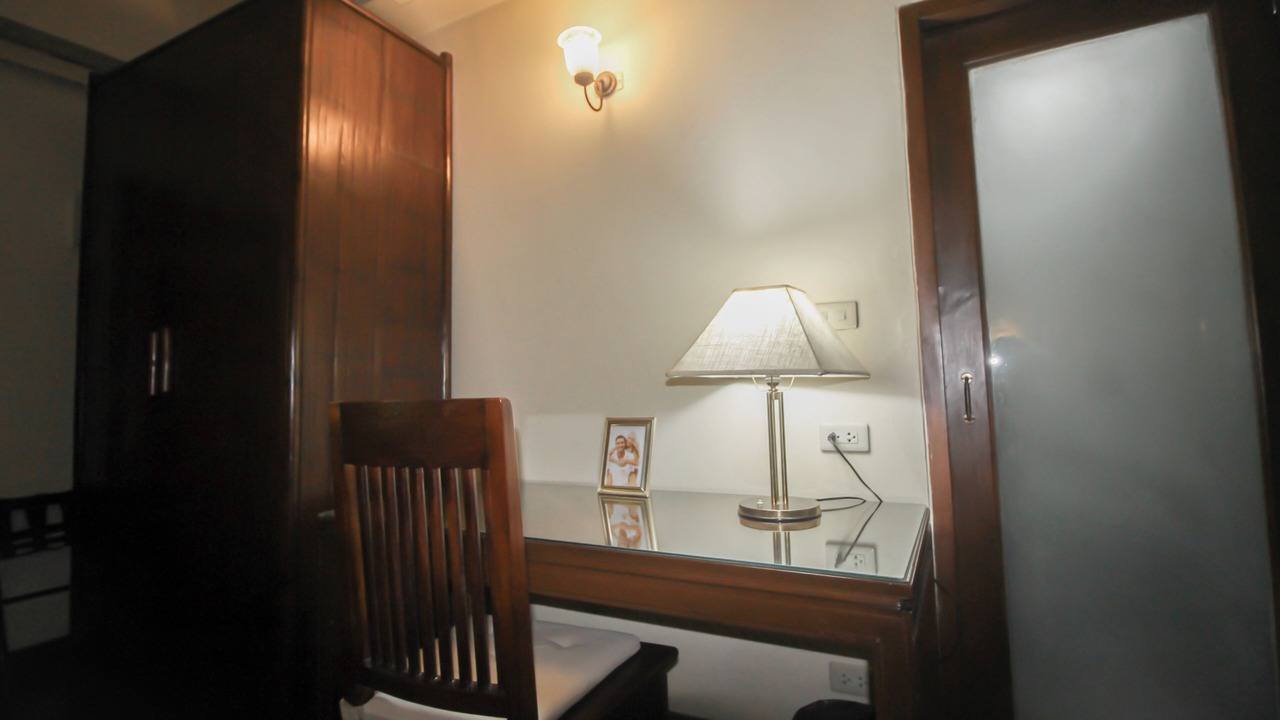 Photo of Bedroom in Phra Nakhon