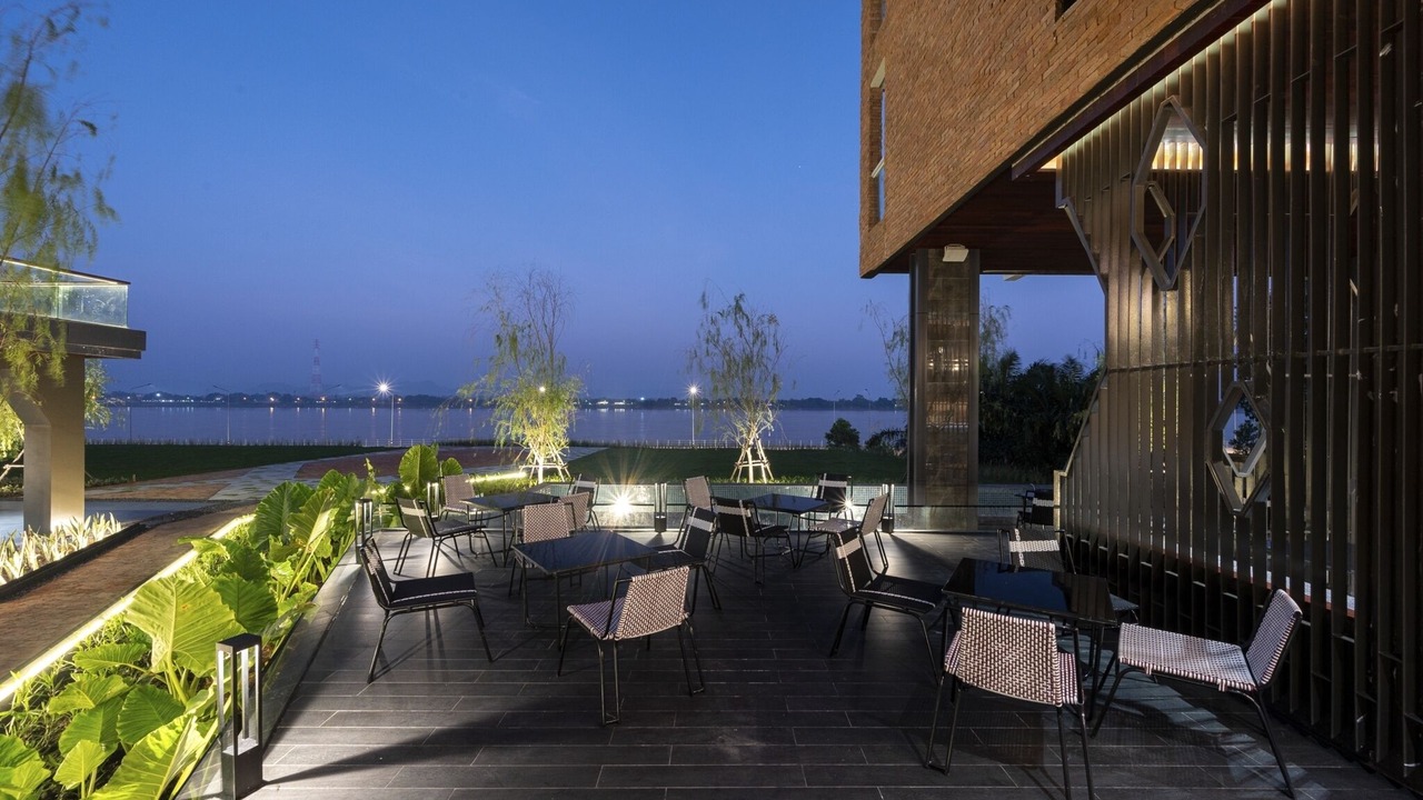 Photo of Patio Balcony in Nakhon Phanom