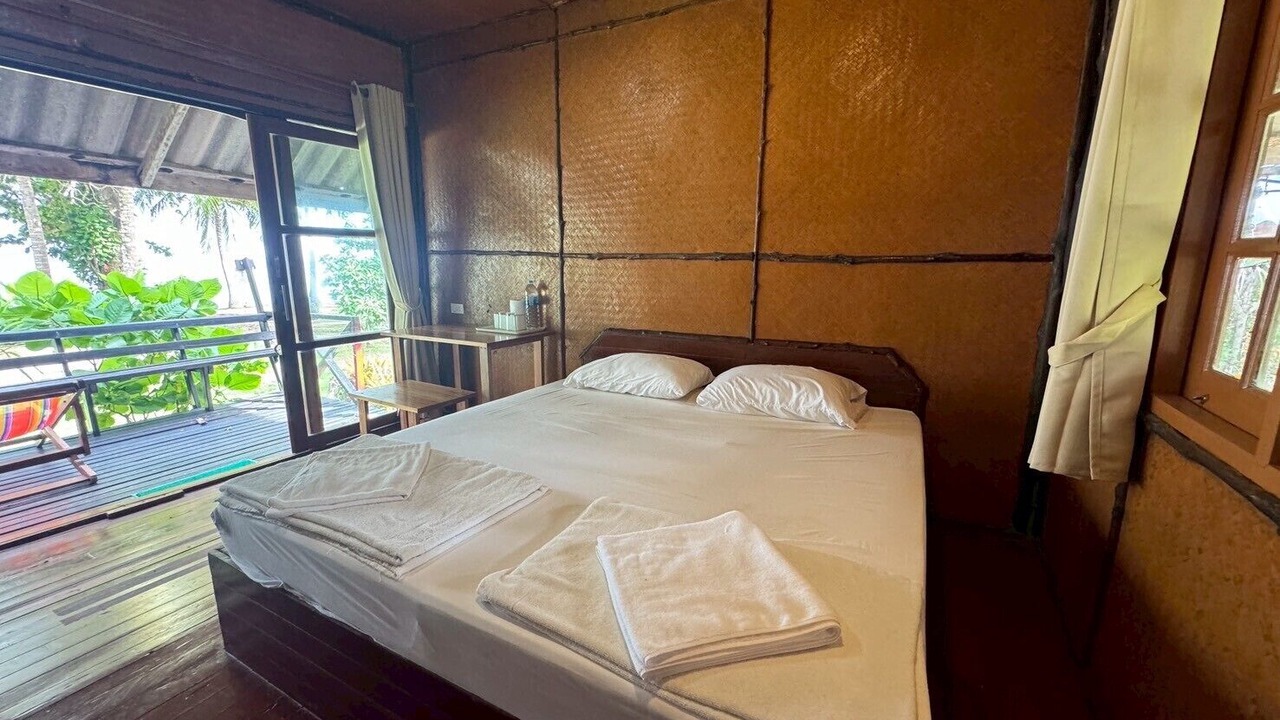 Photo of Bedroom in Ko Libong