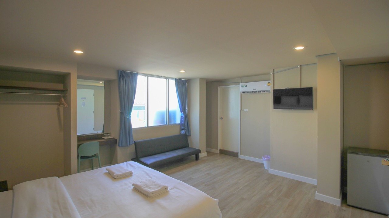 Photo of Bedroom in Ban Bang Saen