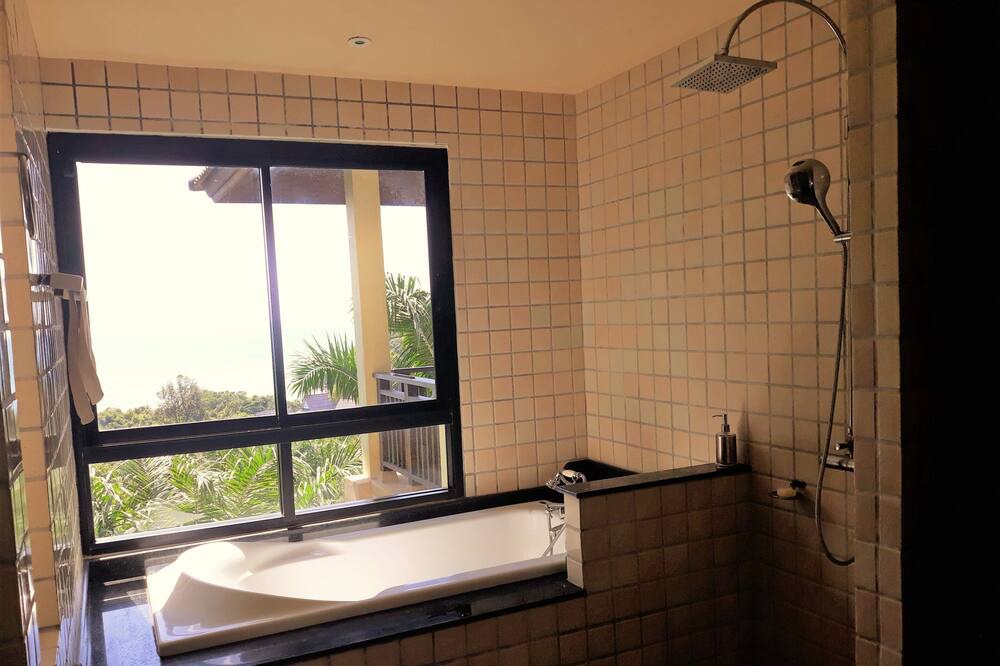 Photo of Bathroom in Ko Lanta