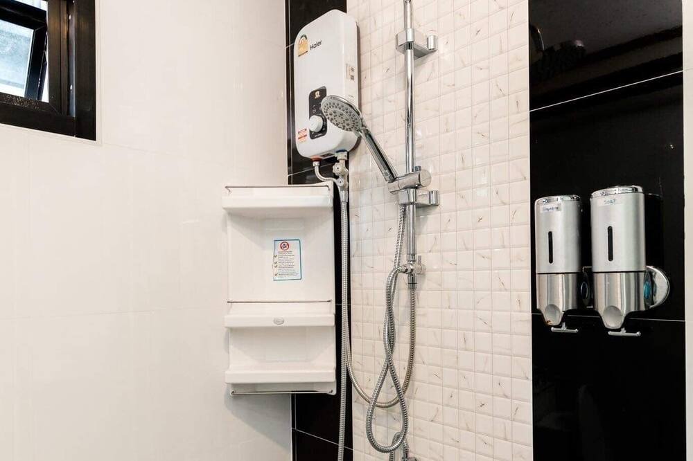 Photo of Bathroom in Sichon