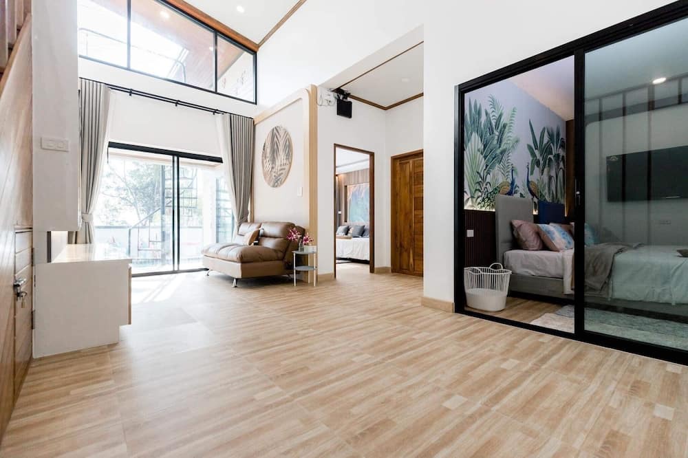 Photo of Livingroom in Sichon