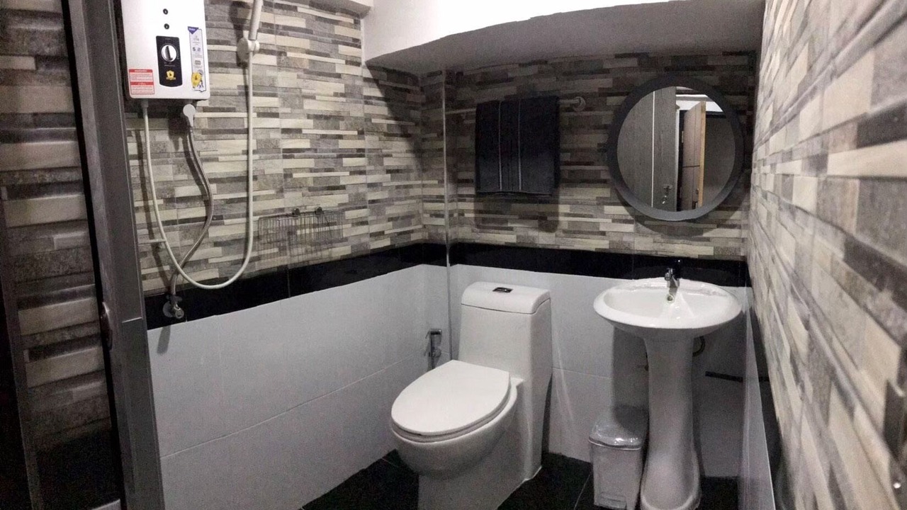 Photo of Bathroom in Phra Khanong Nuea