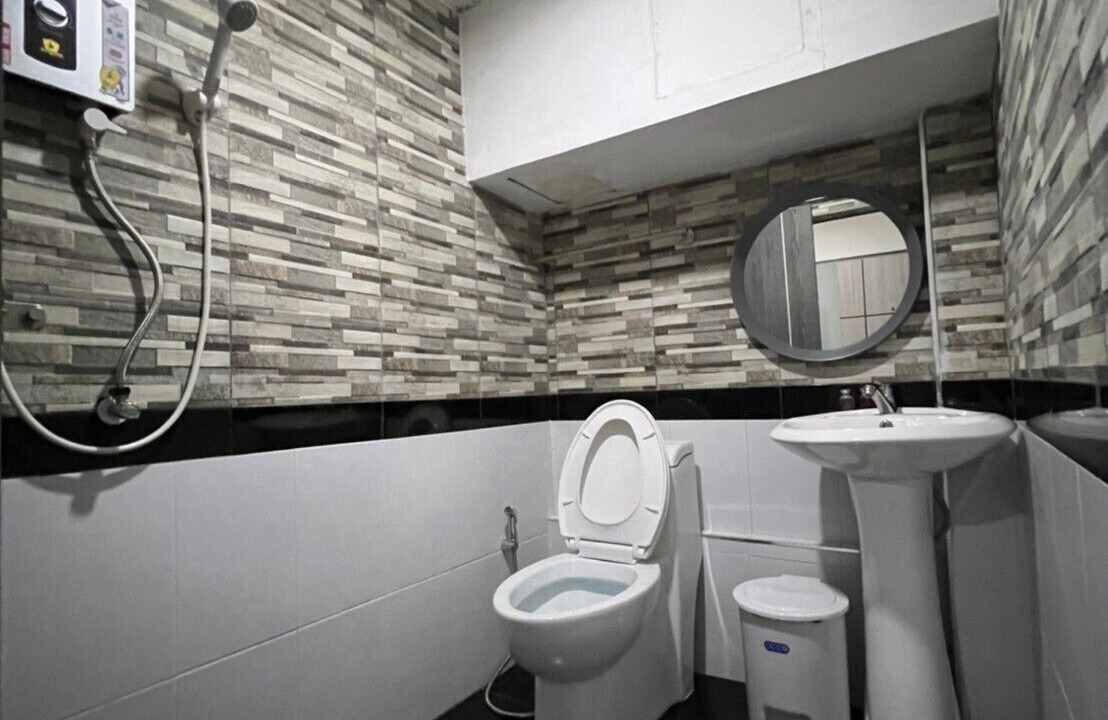 Photo of Bathroom in Phra Khanong Nuea