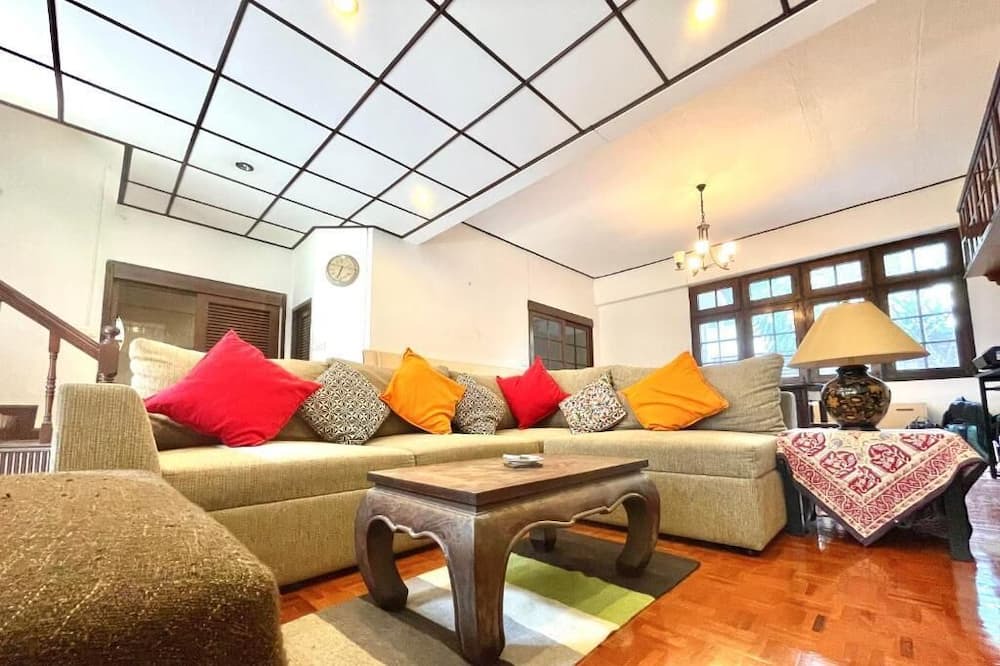 Photo of Livingroom in Nana