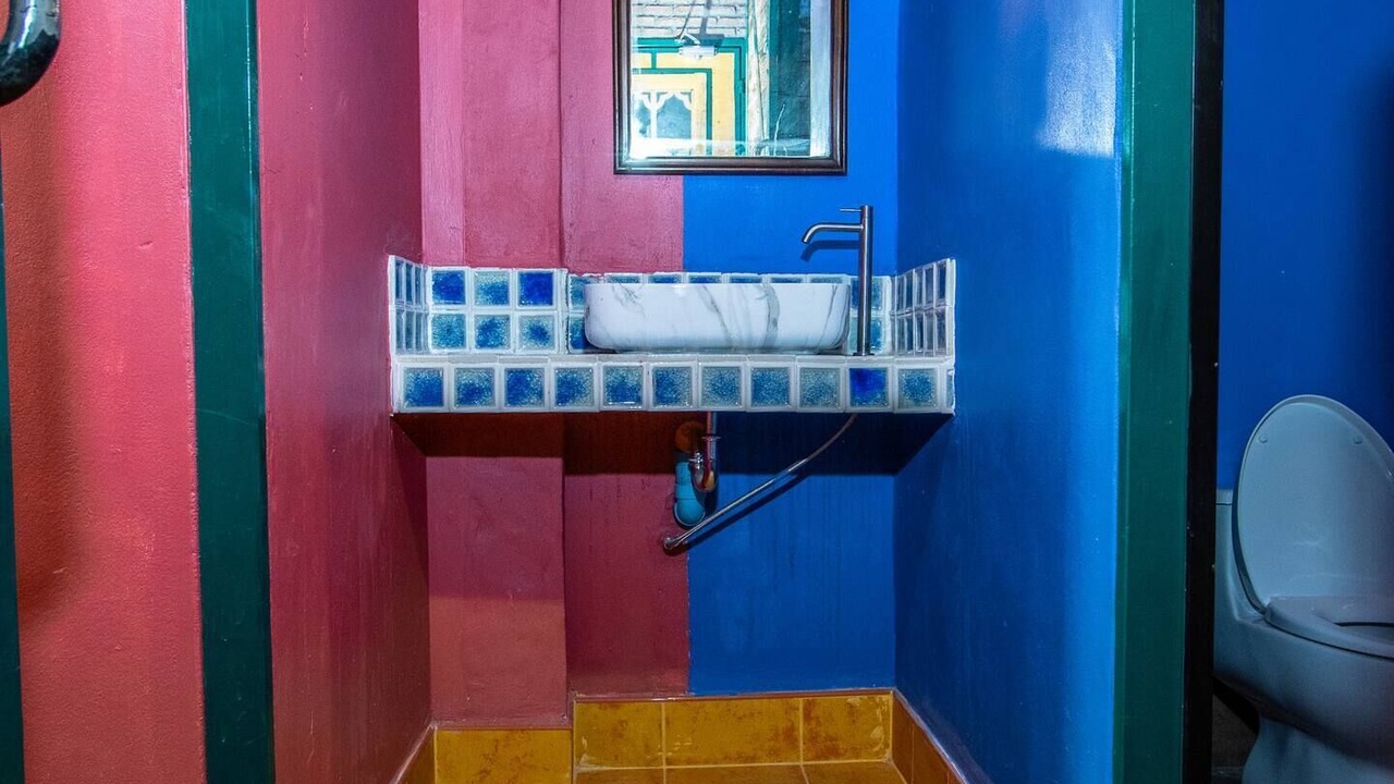 Photo of Bathroom in Pom Prap