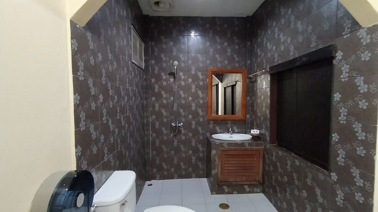 Photo of Bathroom in Mae Sai