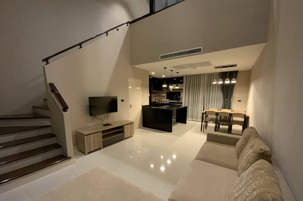Photo of Livingroom in Talat Bang Khen