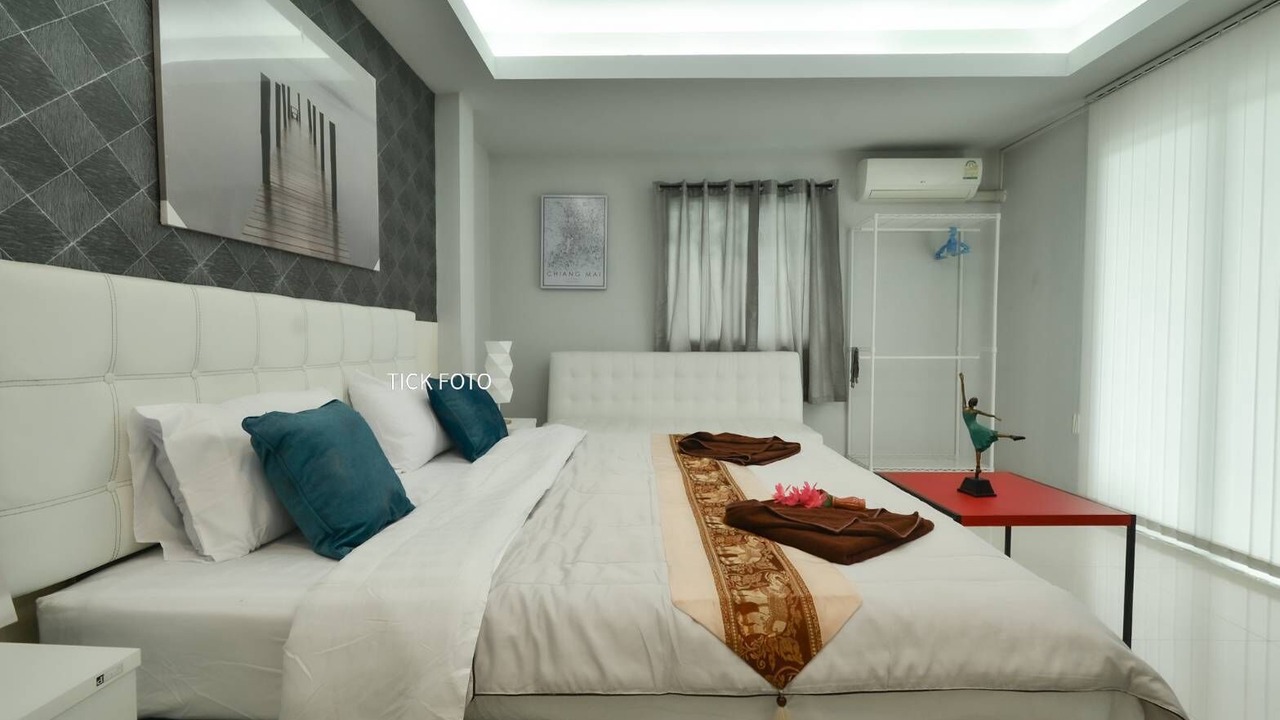 Photo of Patio Balcony in Tha Sala