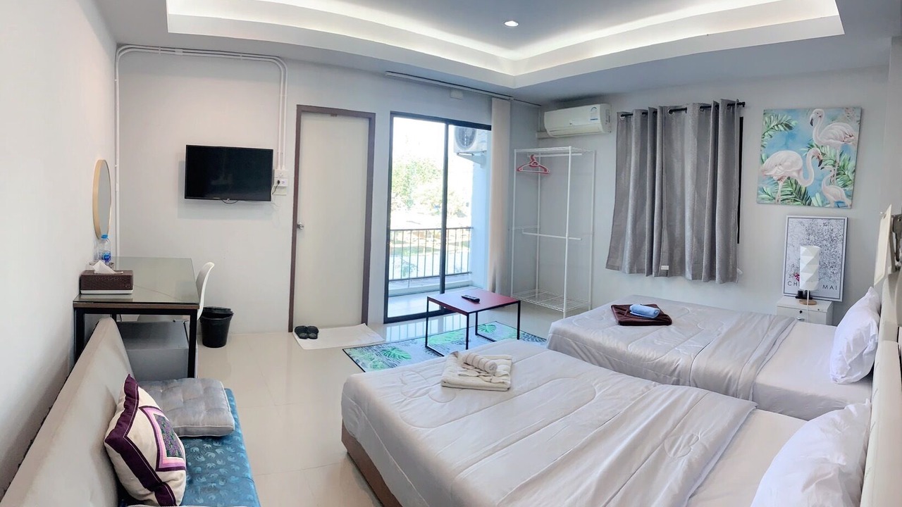 Photo of Patio Balcony in Tha Sala