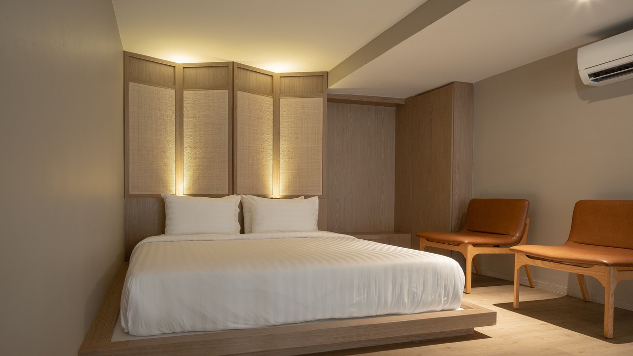 Photo of Bedroom in Thanon Phetchaburi