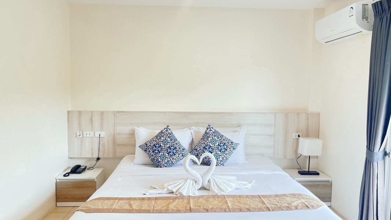 Photo of Bedroom in Koh Kaew