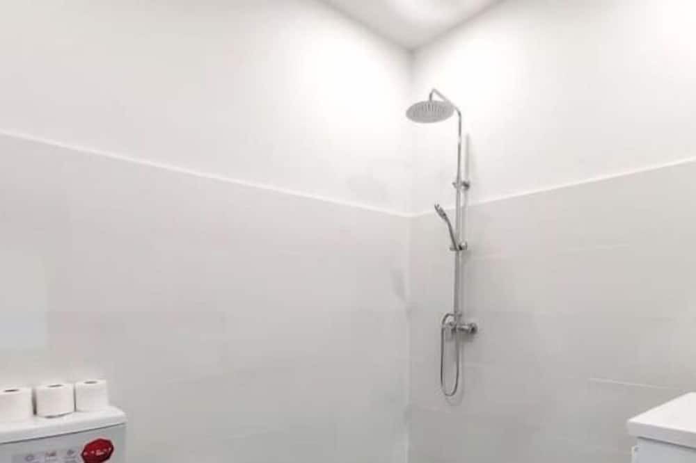 Photo of Bathroom in Wat Ket