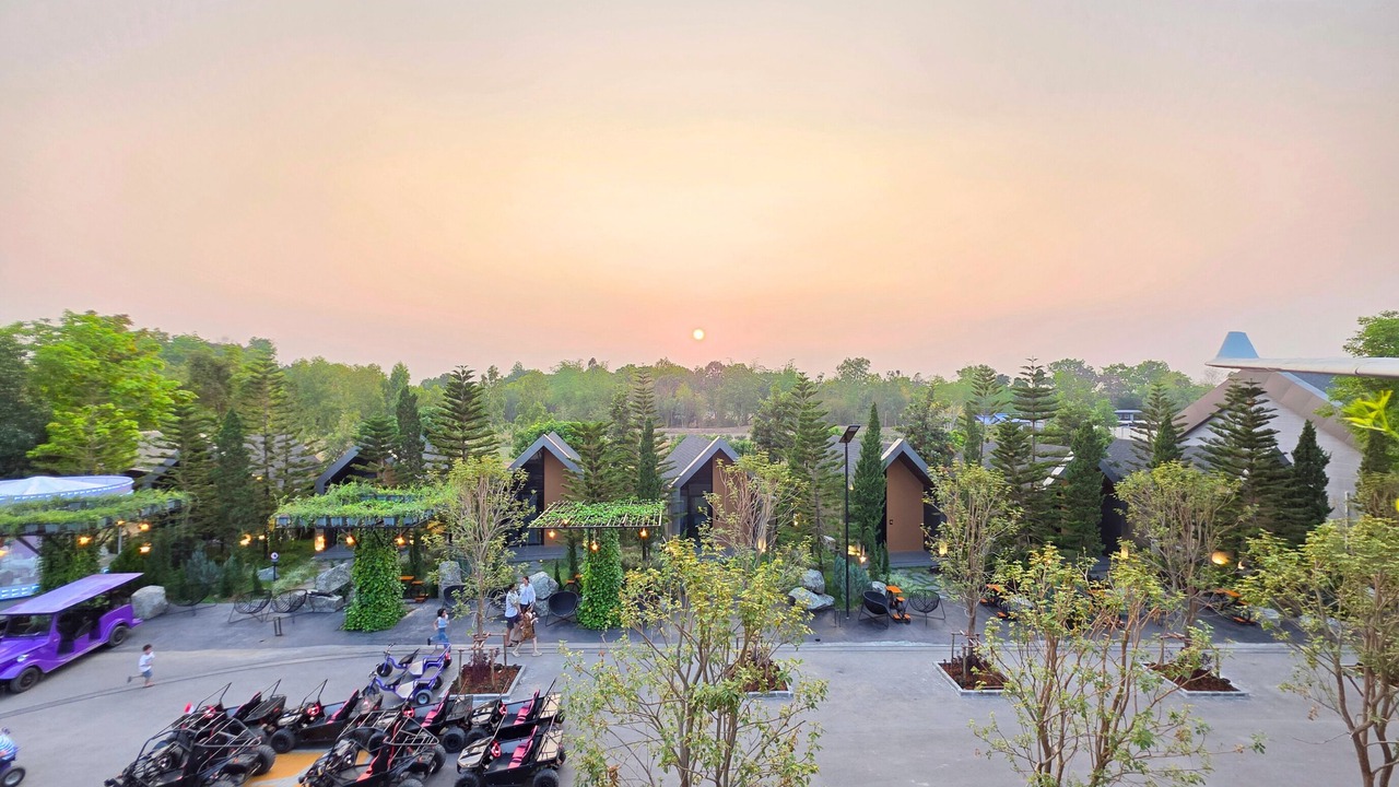 Photo of Outdoor in Sawang Daen Din