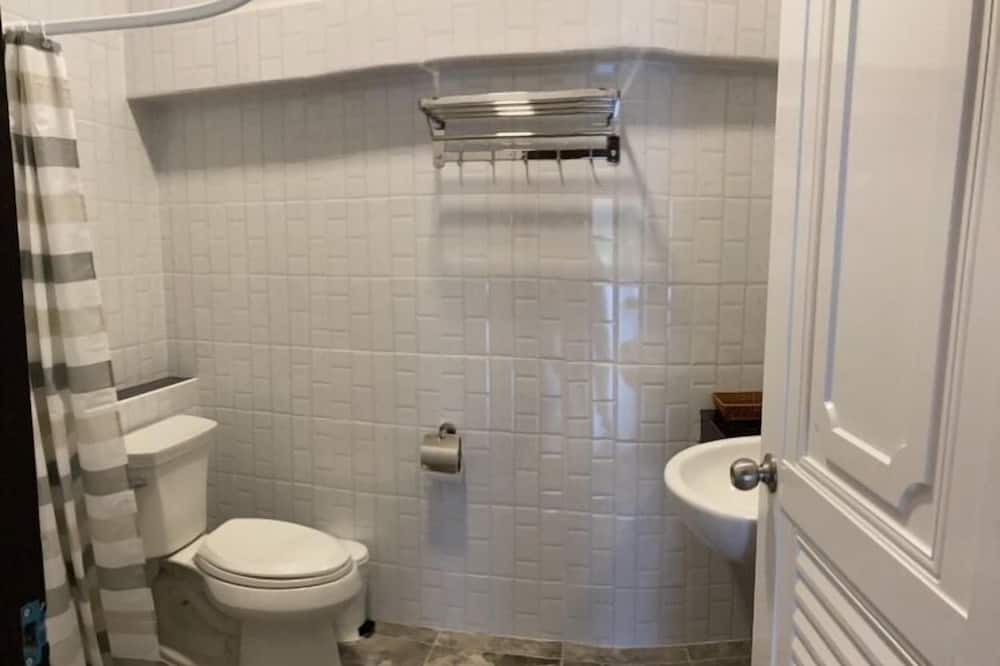 Photo of Bathroom in Mae Rim