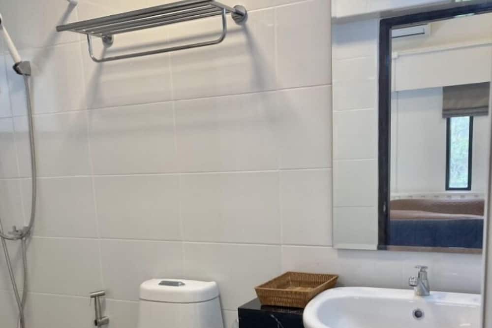 Photo of Bathroom in Mae Rim