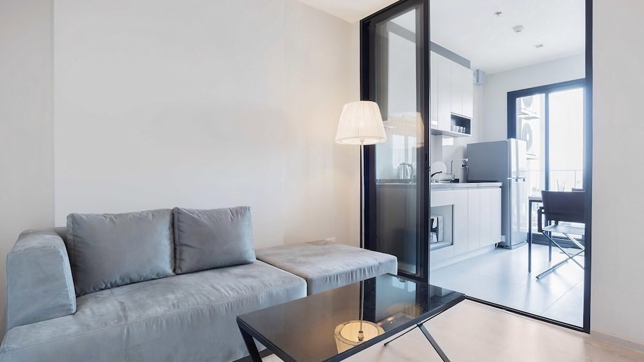 Photo of Livingroom in Phra Khanong Nuea