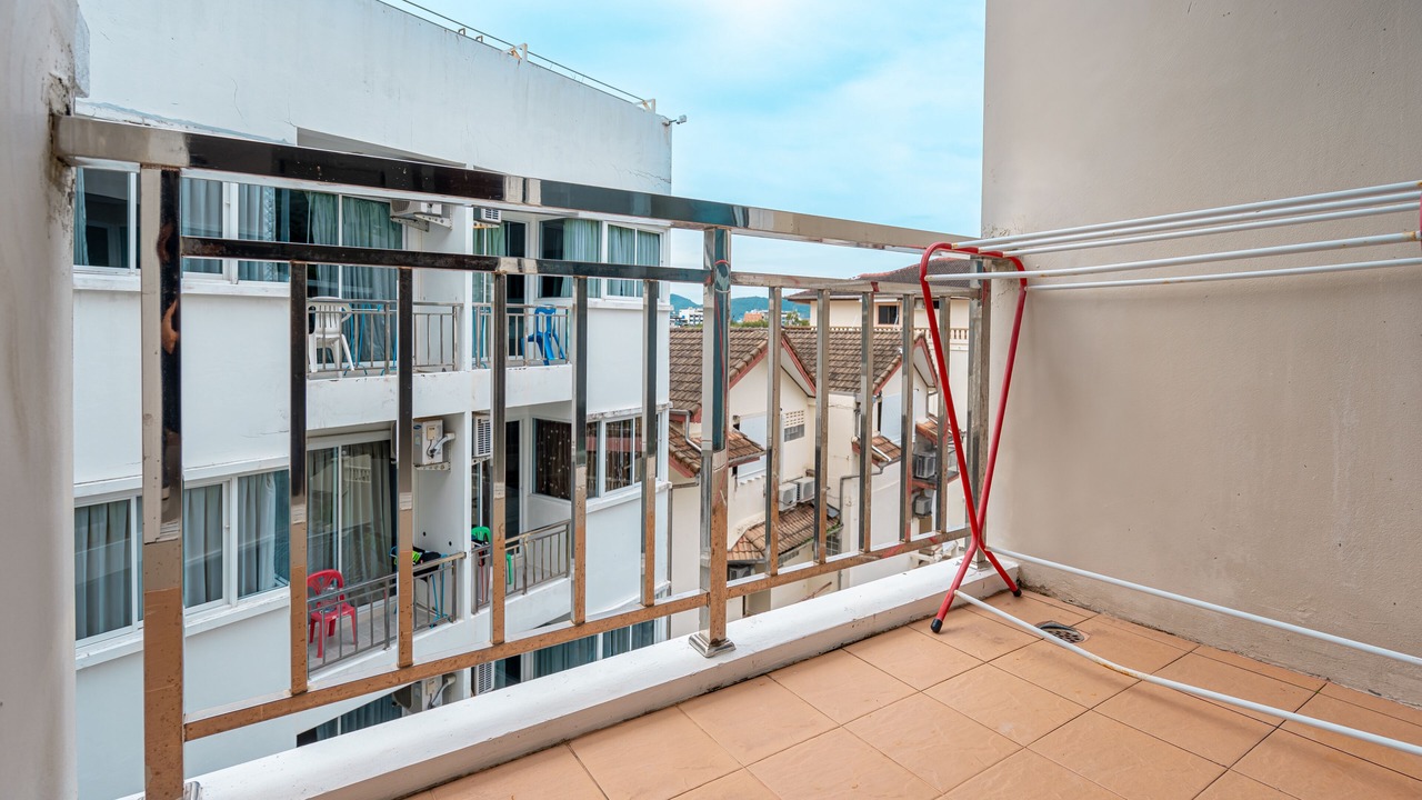 Photo of Bedroom in Nanai Road