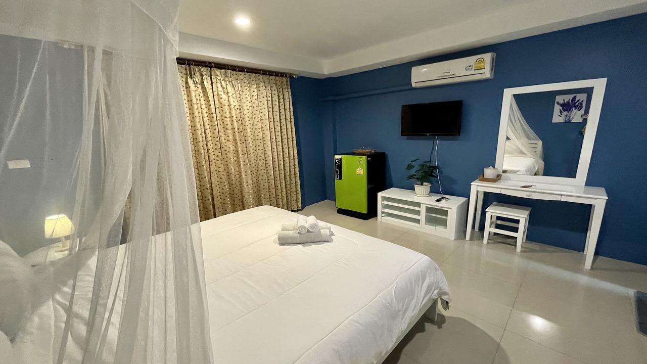 Photo of Bedroom in Ban Bang Saen