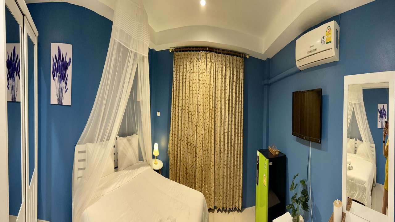 Photo of Bedroom in Ban Bang Saen