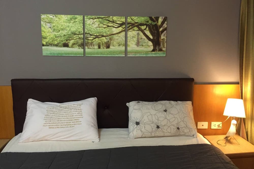 Photo of Bedroom in Huai Khwang
