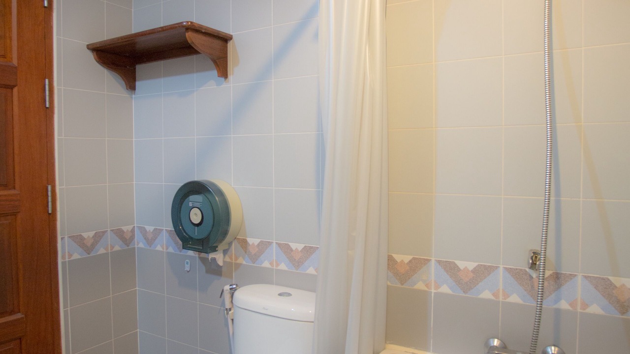 Photo of Bathroom in Makham Tia