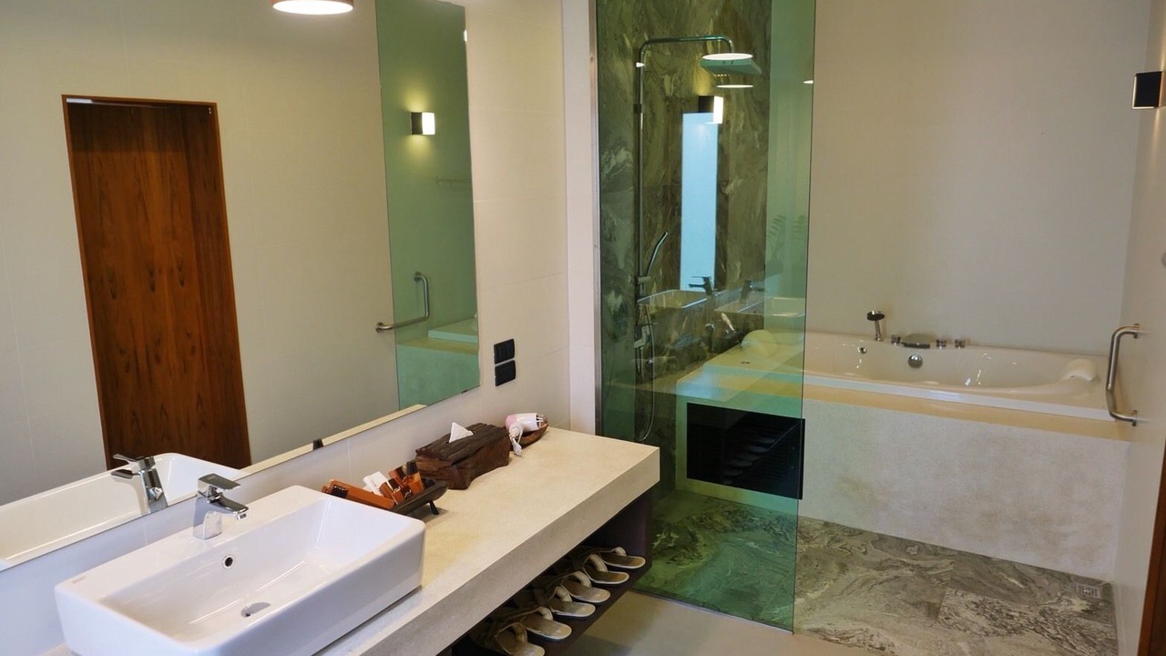 Photo of Bathroom in Tha Sut