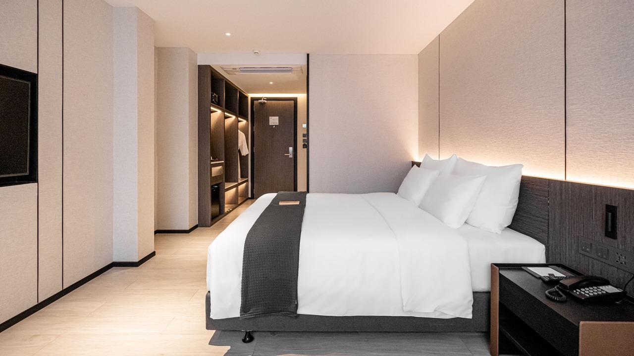 Photo of Bedroom in Khlong San