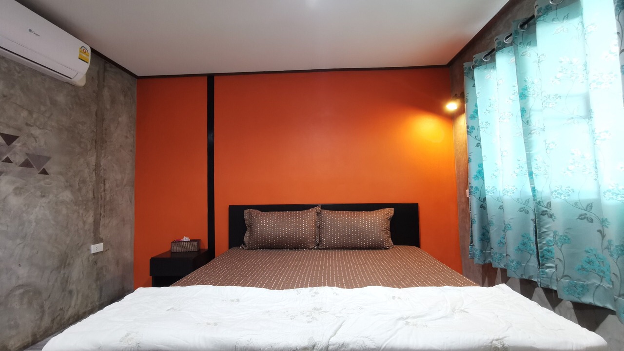 Photo of Bedroom in Si Racha