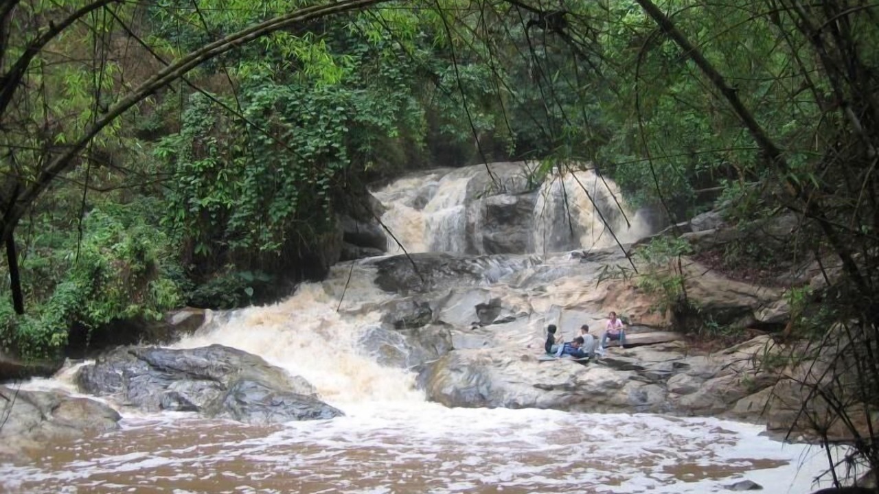 Photo of Others in Mae Rim