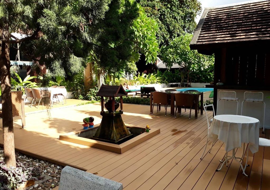 Photo of Outdoor in Wua Lai