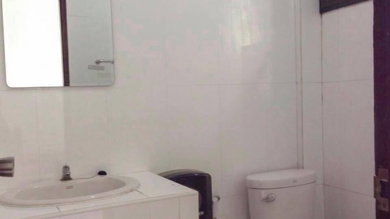 Photo of Bathroom in Wua Lai