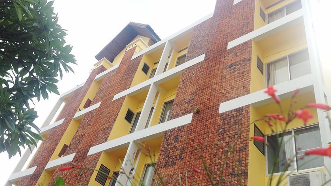 Photo of Outdoor in Wua Lai