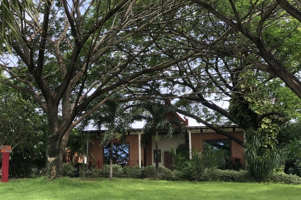 Photo of Outdoor in Hin Son