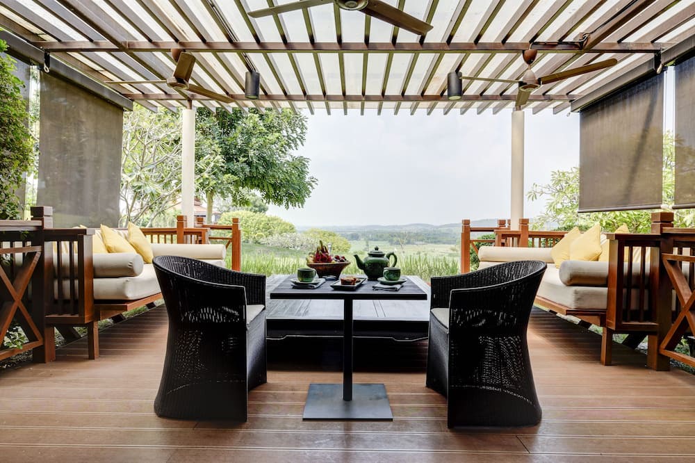 Photo of Patio Balcony in Hin Son