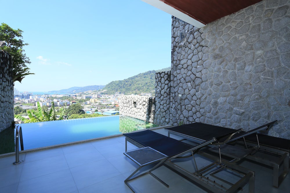 Photo of Patio Balcony in Nanai Road