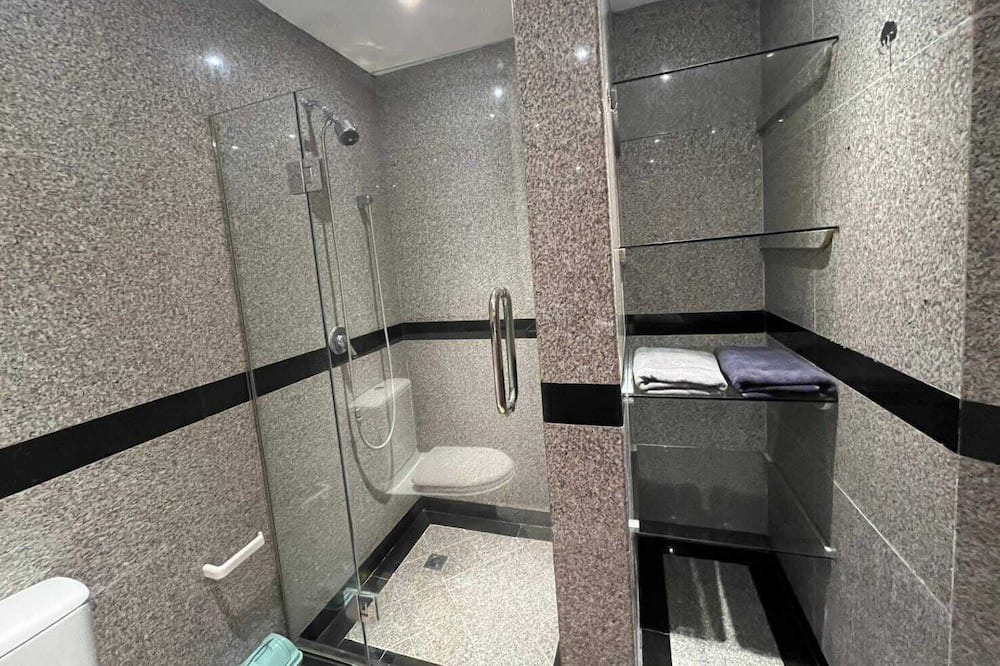 Photo of Bathroom in Wat Ket