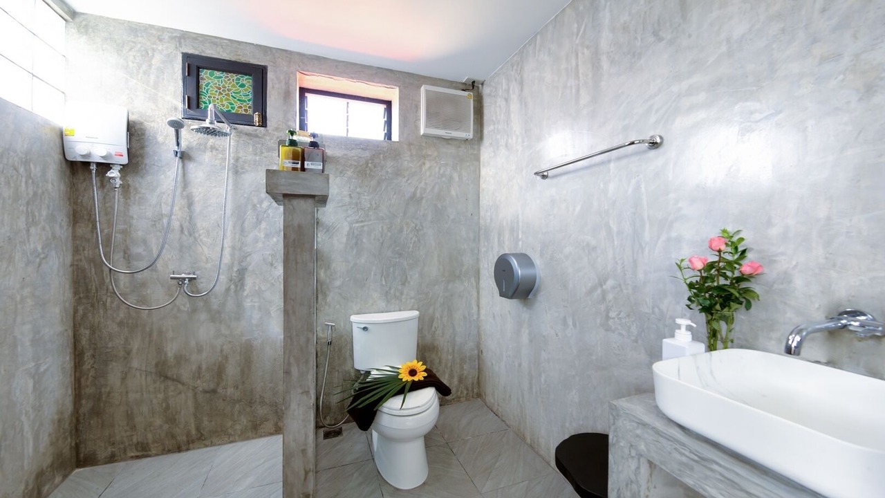 Photo of Bathroom in Lamai City Center