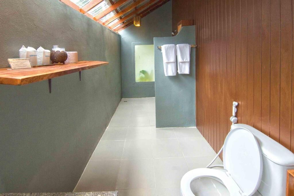 Photo of Bathroom in Ko Lanta