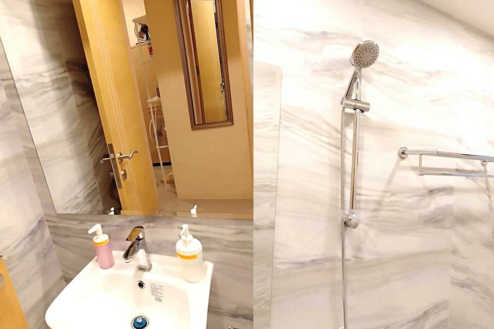Photo of Bathroom in Phra Pradaeng