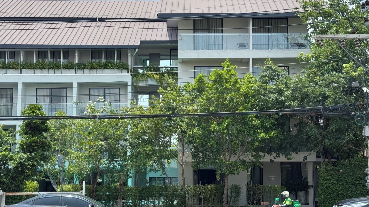 Photo of Others in Wua Lai