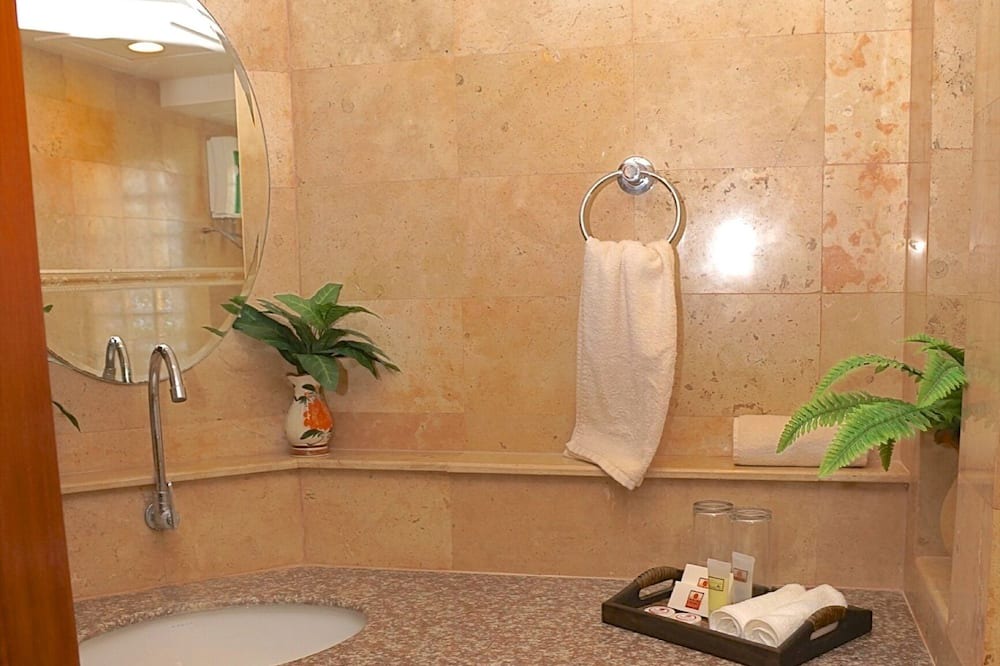 Photo of Bathroom in Kram