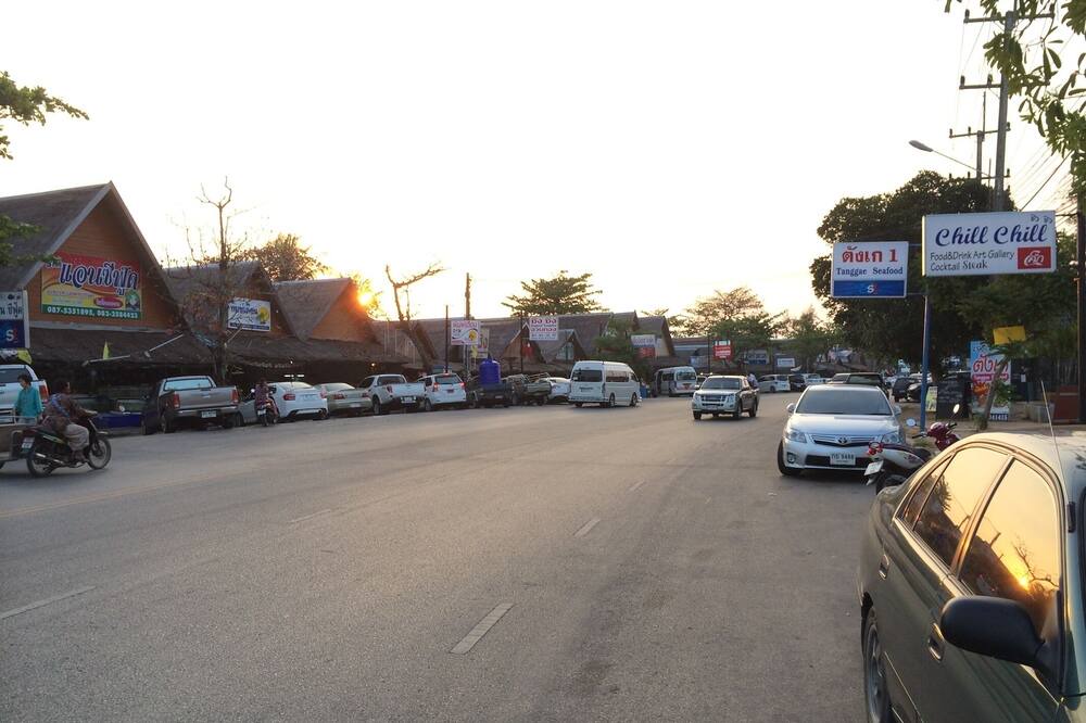 Photo of Others in Kram
