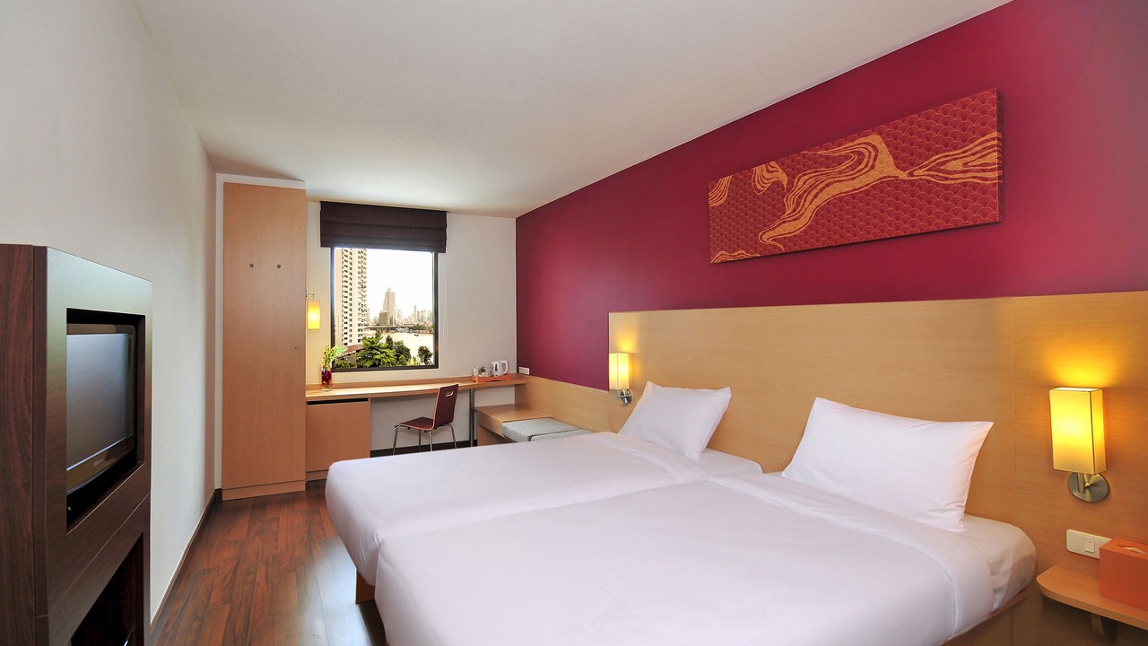 Photo of Bedroom in Khlong San