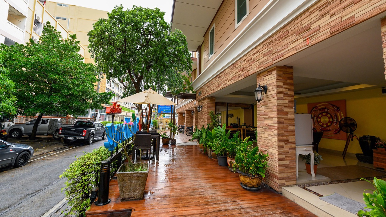 Photo of Outdoor in Hua Mak