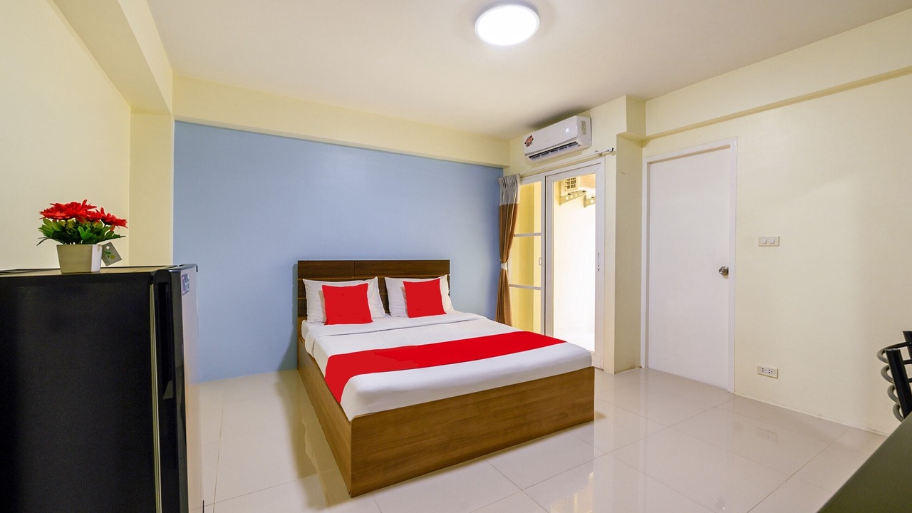 Photo of Bedroom in Hua Mak