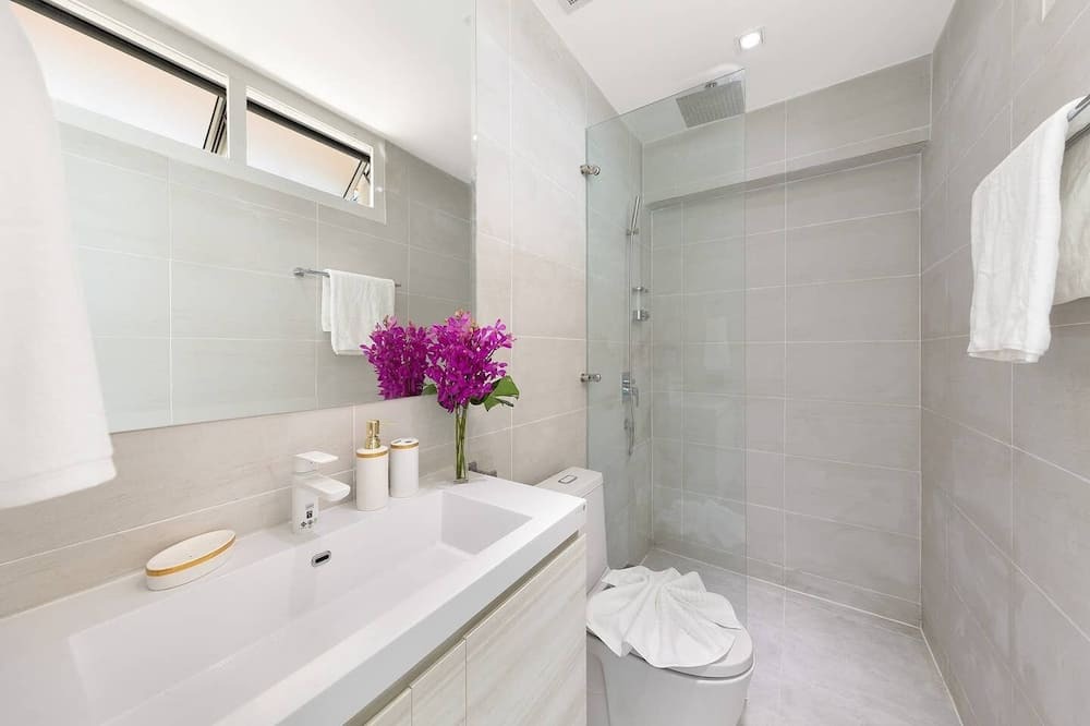 Photo of Bathroom in Chaweng City Center