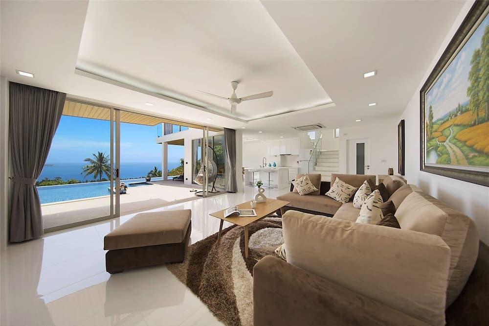 Photo of Livingroom in Chaweng City Center